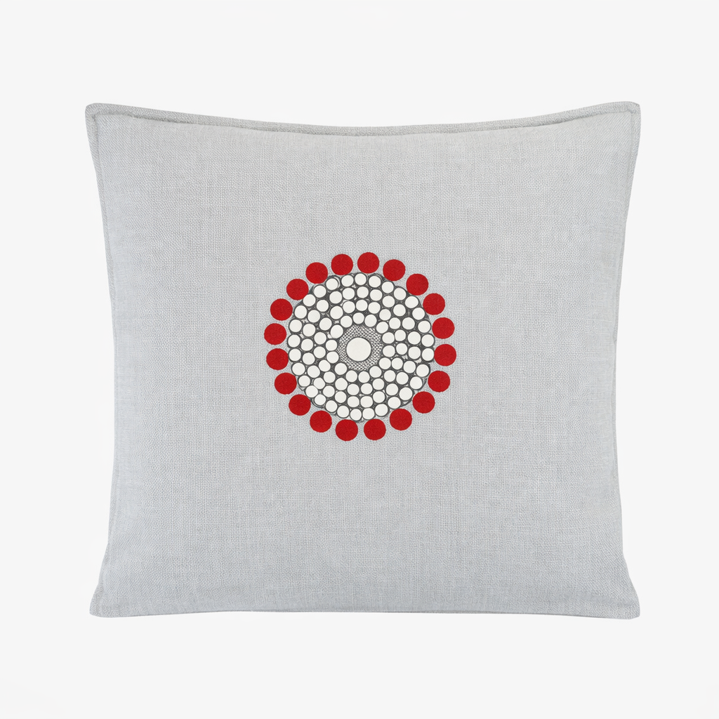 Kissenbezug mit Perlen bestickt - Beige mit rotem Ornament 1 Kissenbezug mit Perlen bestickt - Beige mit rotem Ornament