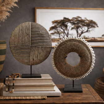 Kuratiertes Sideboard-Ensemble