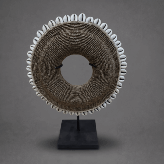 Reif bestickt mit Perlen & Kaurimuscheln – Gold – (Kamerun)