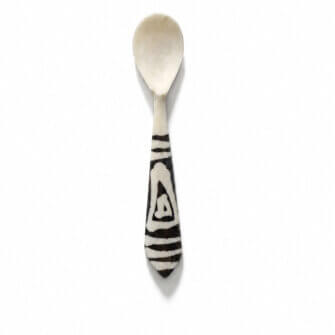 Joghurt- und Eierlöffel aus Knochen mit Batik-Design 11 19
