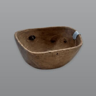 Tutsi Holzschale – Kompakt – 17 × 25 × 16 cm 7 Tutsi Holzschale – Kompakt – 17 × 25 × 16 cm – Bild 2